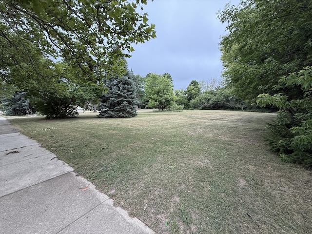 1229 44th St SE, Grand Rapids, MI 49508 - photo 1