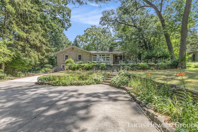 17708 Oakwood Dr, Spring Lake, MI 49456 - photo 47