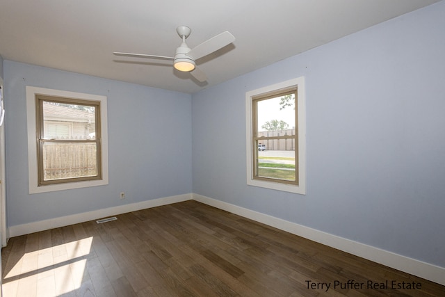 1456 Greenwich Rd, Muskegon, MI 49441 - photo 10