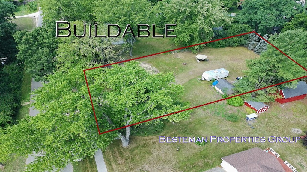 1305 E James St, White Cloud, MI 49349 - photo 1
