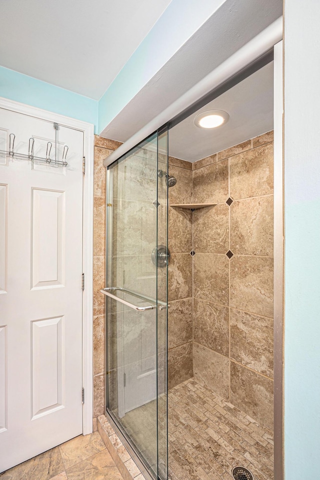 486 Charing Cross Dr, Grand Blanc, MI 48439 - photo 24