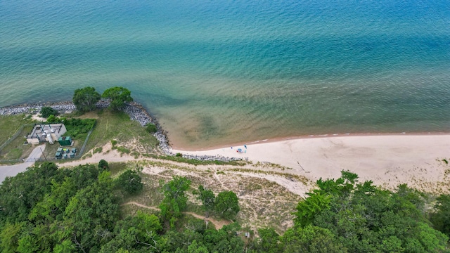 3507 Winnetaska Rd, Norton Shores, MI 49441 - photo 2