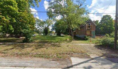 419 Packard St, Benton Harbor, MI 49022 - photo 1