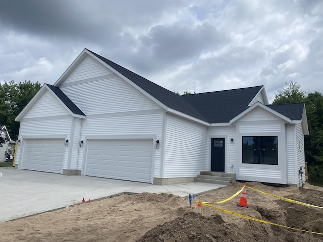 7118 Kerrie Ln, Norton Shores, MI 49456 - photo 1