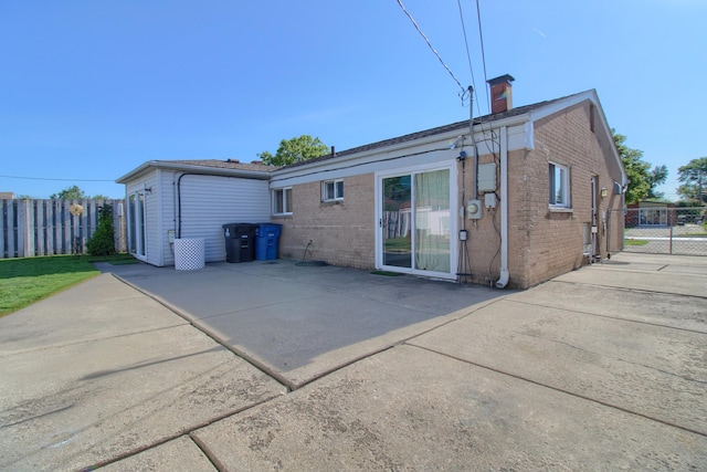 8213 Hillcrest Blvd, Westland, MI 48185 - photo 4