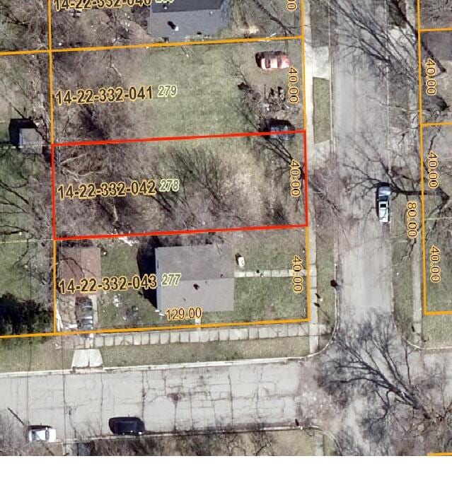 457 Cameron Ave, Pontiac, MI 48342 - photo 1