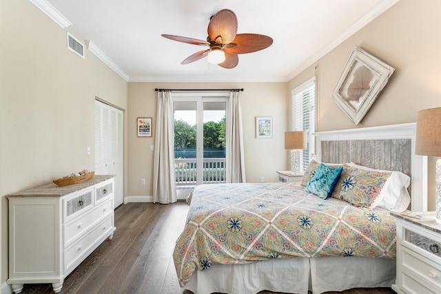 81250 Overseas Hwy Unit 1, Islamorada, FL 33036 - bedroom featuring access to outside, dark wood-style flooring, ornamental molding, and ceiling fan