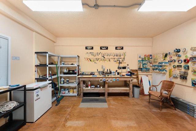 81250 Overseas Hwy Unit 1, Islamorada, FL 33036 - miscellaneous room featuring a workshop area