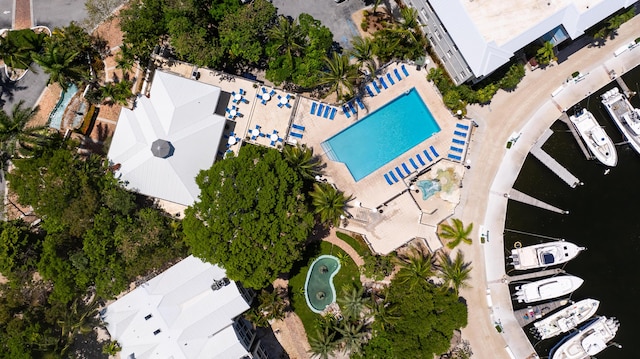 97501 Overseas Hwy Unit 131, Key Largo, FL 33037 - aerial view of a pool