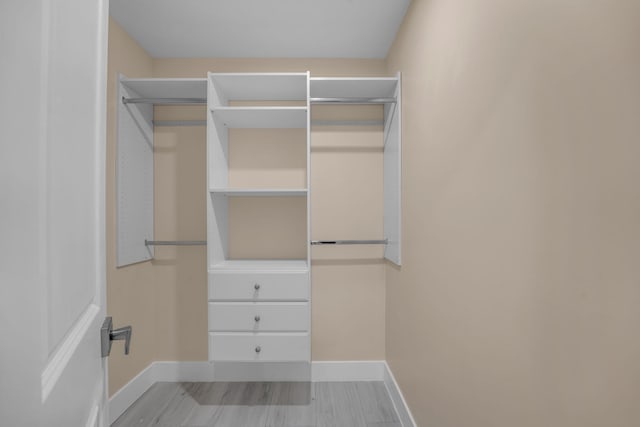 793 Oceana Ave, Key Largo, FL 33037 - view of walk in closet