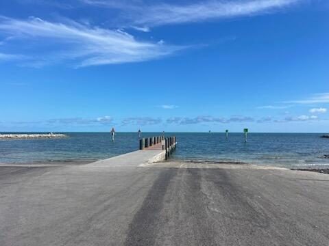 102 Harry Harris Dr, Tavernier, FL 33070 - photo 5