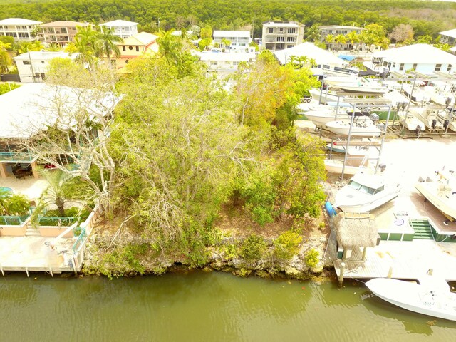 8 S Exuma Rd, Key Largo, FL 33037