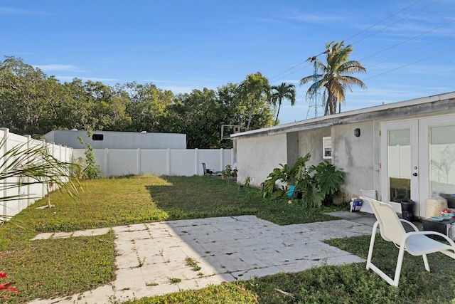 view of yard with a patio