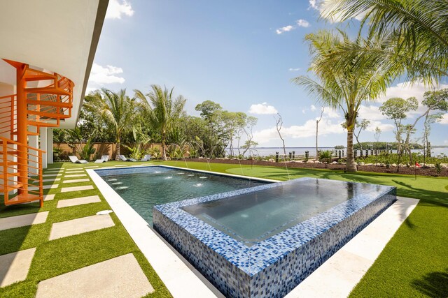 39 Mutiny Pl, Key Largo, FL 33037
