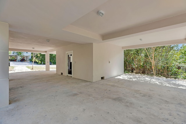 14 Tarpon Ave, Key Largo, FL 33037 - view of patio featuring a carport