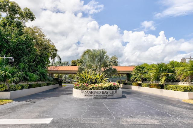 104500 Overseas Hwy Unit B202, Key Largo, FL 33037 - view of asphalt road