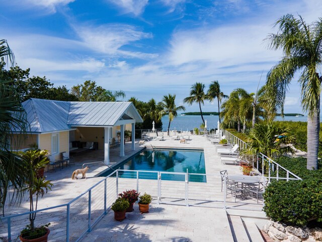 81250 Overseas Hwy Unit 5, Islamorada, FL 33036 - photo 6