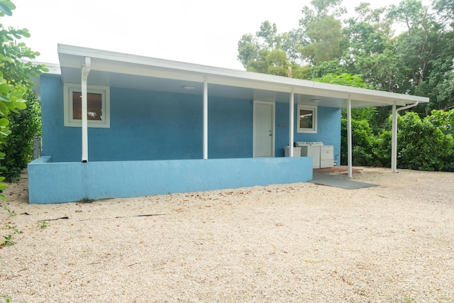 view of front facade