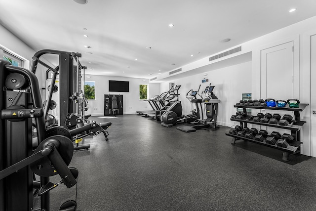 82779 Old Hwy Unit 21, Islamorada, FL 33036 - exercise room featuring recessed lighting and baseboards