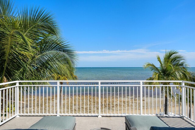 82779 Old Hwy Unit 21, Islamorada, FL 33036 - water view with nearby beach