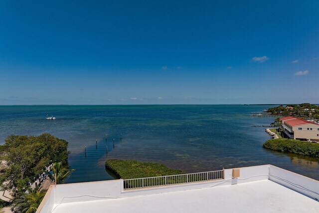88500 Overseas Hwy Unit 302, Tavernier, FL 33070 - photo 16
