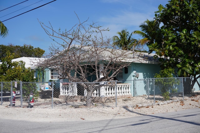 view of front of home