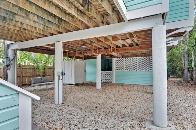 71 N Bay Harbor Dr, Key Largo, FL 33037 - view of patio / terrace