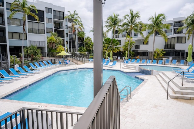 104350 Overseas Hwy Unit B205, Key Largo, FL 33037 - community pool with a patio area