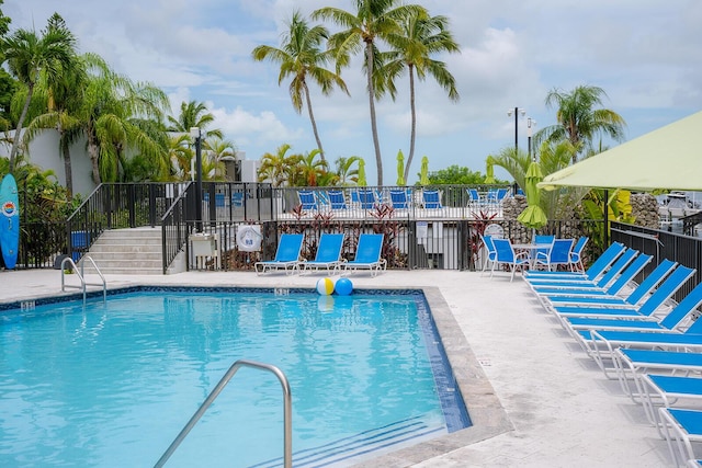104350 Overseas Hwy Unit B205, Key Largo, FL 33037 - community pool with stairs and a patio