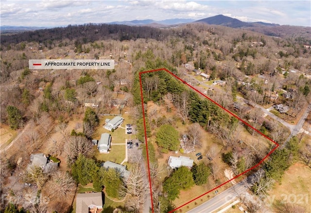 Listing photo 2 for 93 Springside Rd, Asheville NC 28803