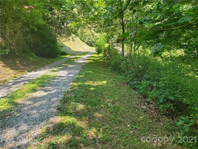 Listing photo 2 for 32 Fox Run Unit A 32, Waynesville NC 28785