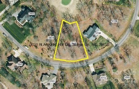3626 Blankenship Dr, Morganton, NC 28655
