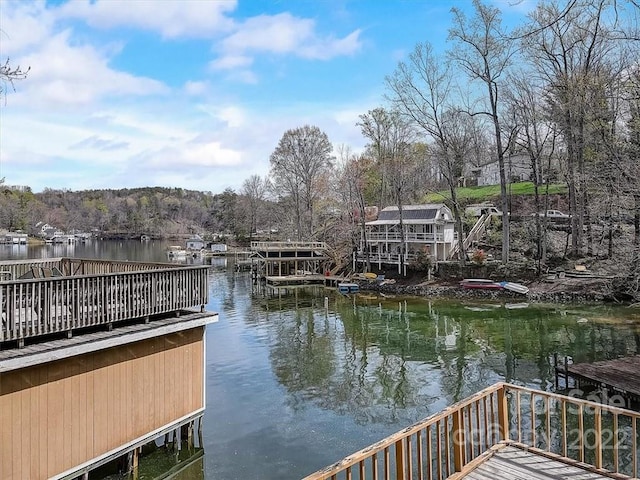 Listing photo 2 for 108 Basswood Dr, Lake Lure NC 28746