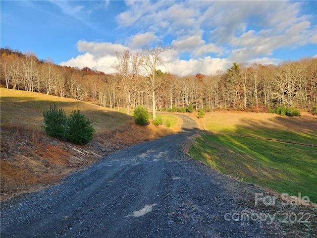 Listing photo 3 for 1240 Wade Bare Rd, Jefferson NC 28640