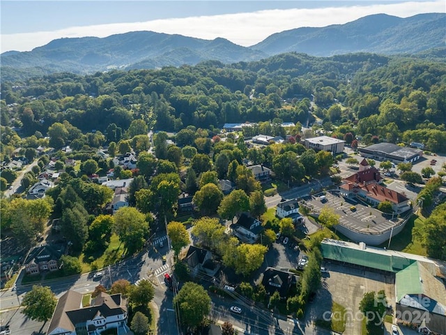 bird's eye view with a mountain view