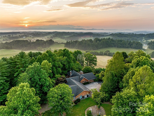 view of aerial view at dusk