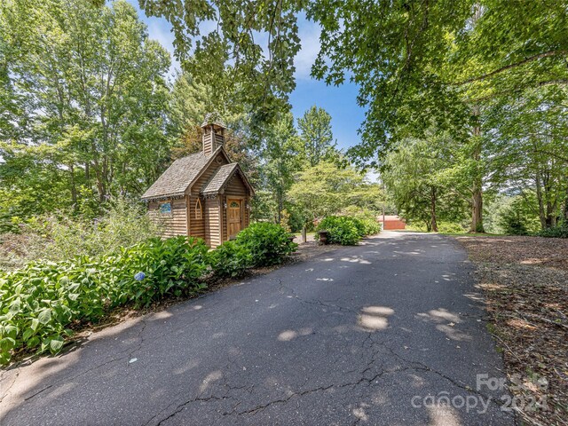 703 Crestview Dr, Leicester, NC 28748 - photo 25