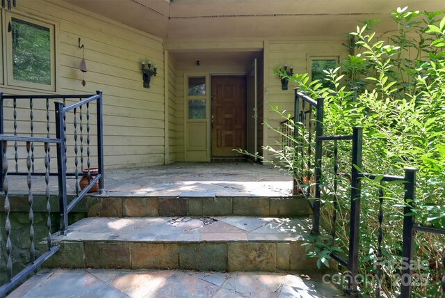 388 Island Creek Rd, Lake Lure, NC 28746 - photo 4