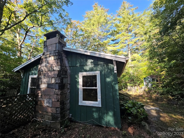 view of shed / structure