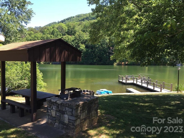 view of dock featuring a water view