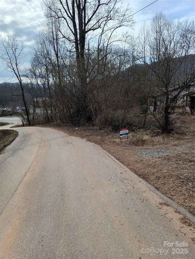 Listing photo 3 for 55 Arnold Hl, Sylva NC 28779