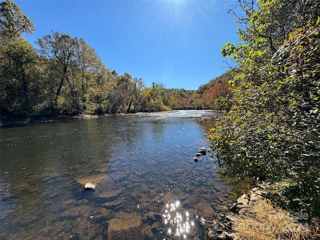 Listing photo 2 for 4136 Rose Creek Rd, Franklin NC 28734