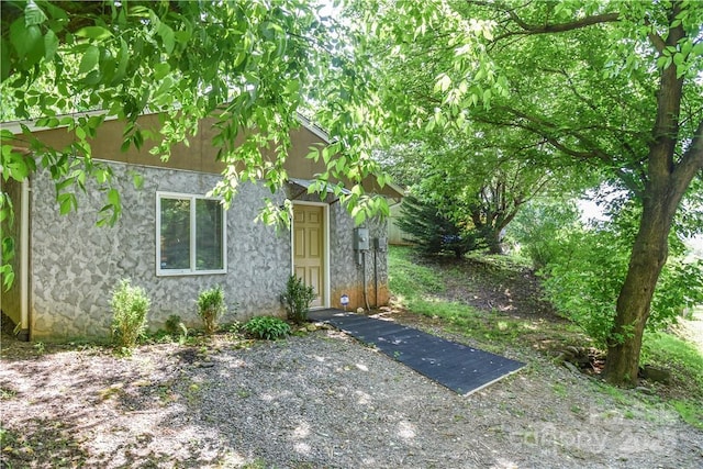 543 College St, Asheville, NC 28801 - view of yard