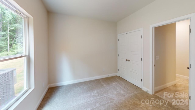 view of carpeted spare room