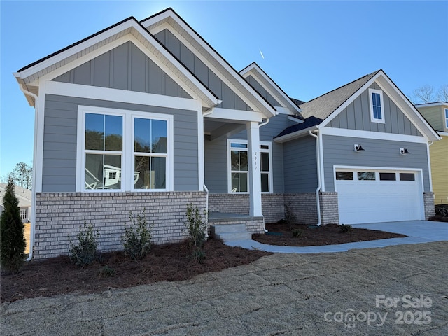 craftsman-style home with a garage