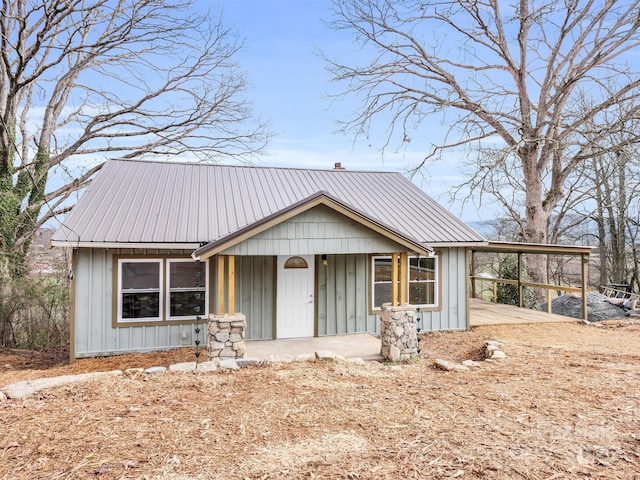 view of front of home