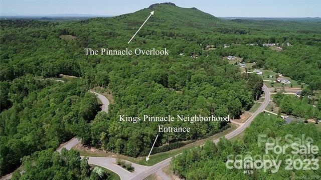 5131 Kings Pinnacle Dr, Kings Mountain, NC 28086