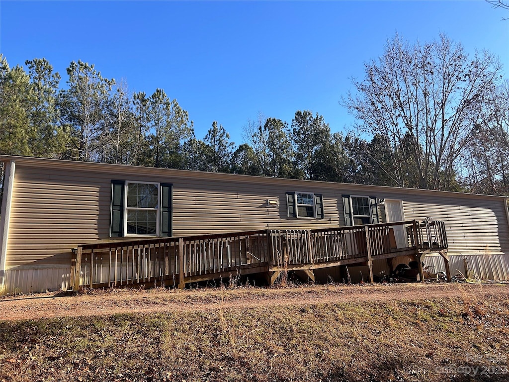 117 Gloria Trl Unit 27, Columbia, SC 29203 - rear view of property featuring a deck