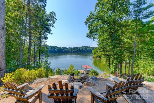 5883 Lake Ridge Ct, Granite Falls, NC 28630 - photo 9