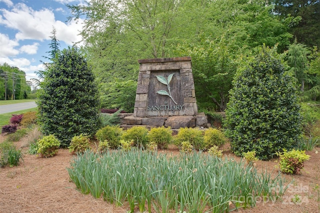 Listing photo 2 for 10525 Green Heron Ct, Charlotte NC 28278